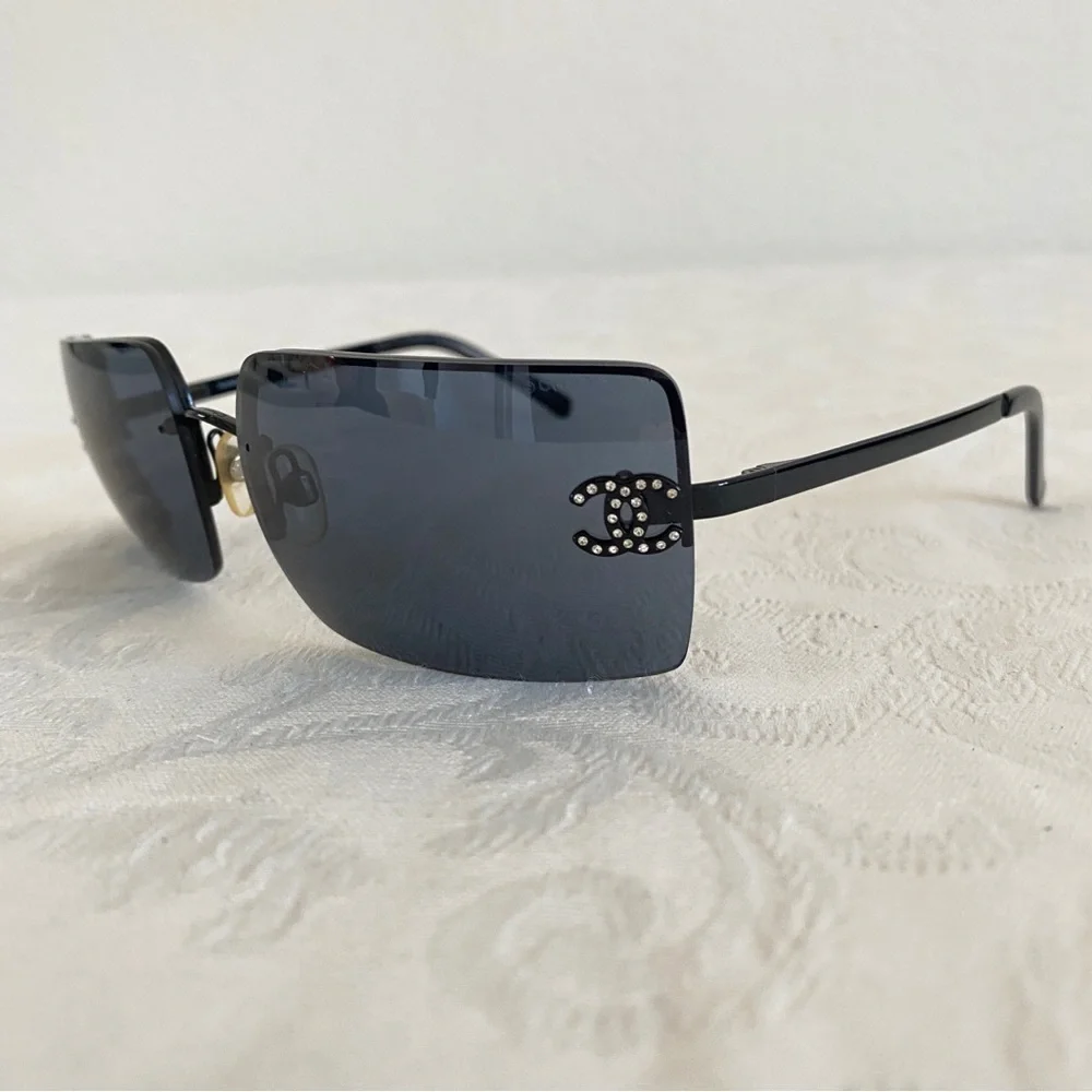 Chanel crystal CC Logo Sunglasses